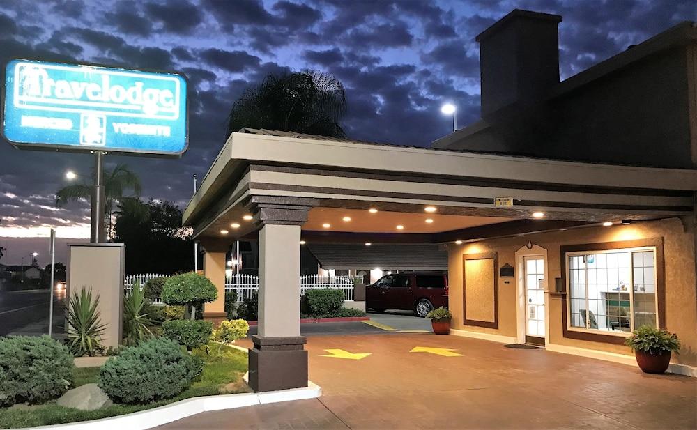Yosemite Parkway Hotel Merced Exterior photo